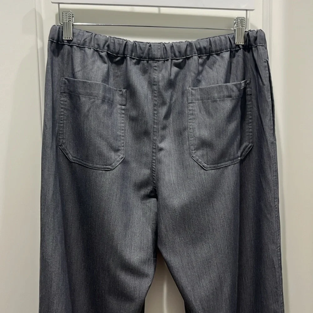 Figs Men’s Pisco Basic Scrub Pants in Graphite Sz M